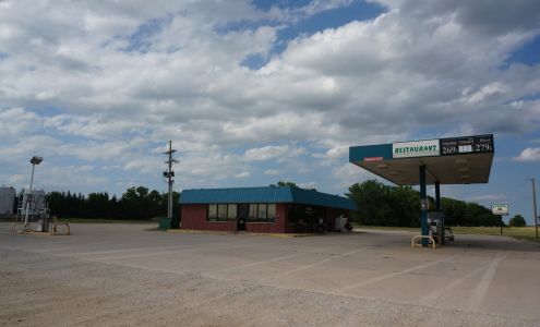 Oasis Convenience Store Sylvia