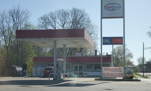 F & F Mart Waynetown