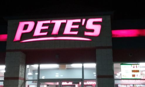 PETE'S Yates Center