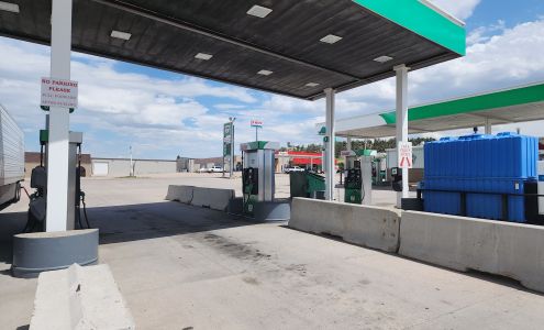 Sinclair Pine Bluffs