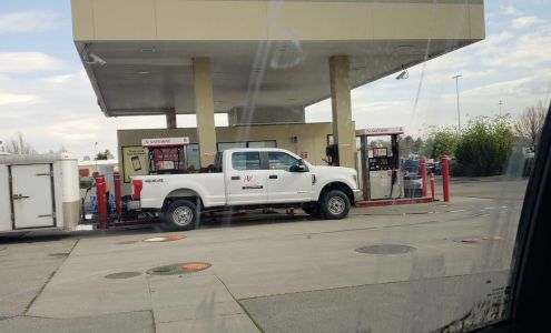 Safeway Fuel Station Dillon