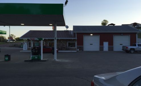 Sinclair Gas Station Chamberlain