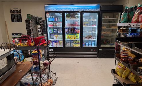 ELLZEY FOOD MART Boothville-Venice