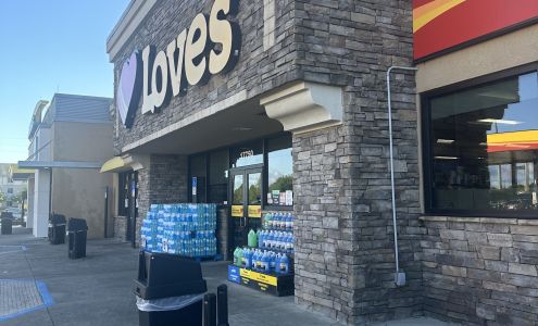Love's Travel Stop