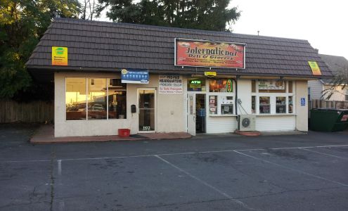 International Deli & Grocery