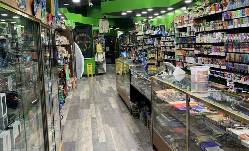 Land mark smoke shop and convenience