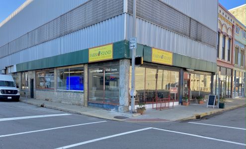 The Downtown Farm Stand