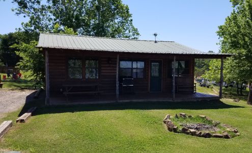 Snug Harbor Cabins