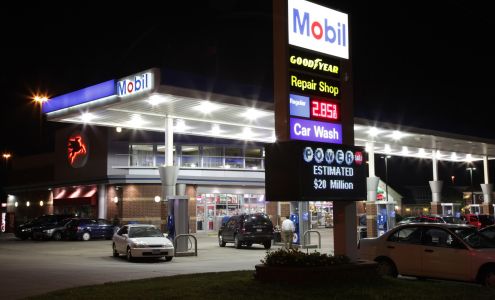 Bobby & Steve's Auto World