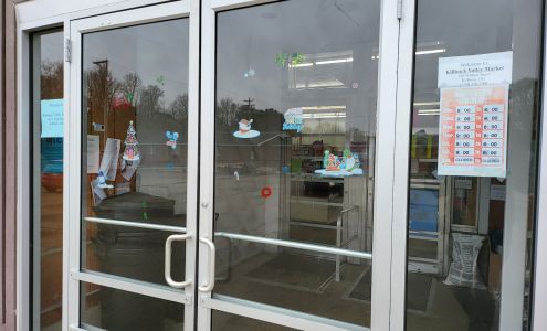 P & G IGA Market Killbuck