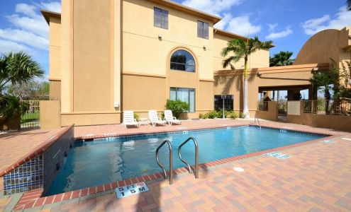 Best Western Casa Villa Suites