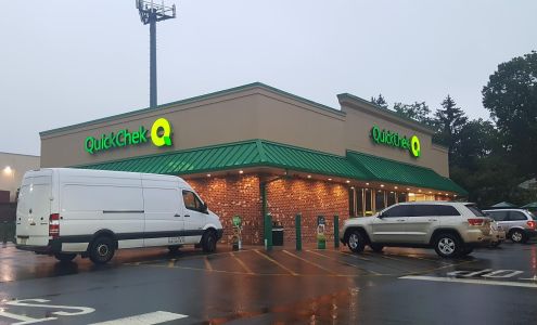 QuickChek Highlands