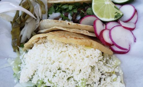 Los Periquitos Tienda Mexicana Snow Hill