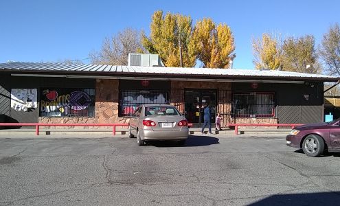 Golden's Food Store Fruitland