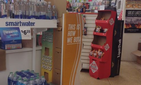 Gray Mart Munroe Falls