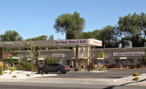 Red Duck Store & Grill