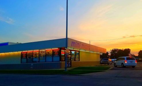 Mini Mart