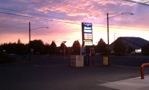 Sunset Food Mart