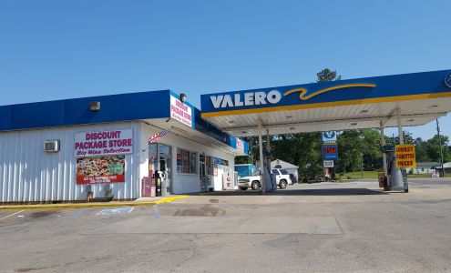 B & B's Food Mart Shelby