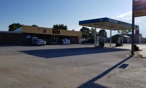 Case's Corner gas station