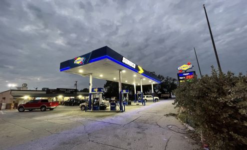 Pineda Country Store