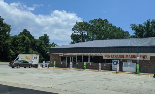 Green Cedar Food Store St. Marys