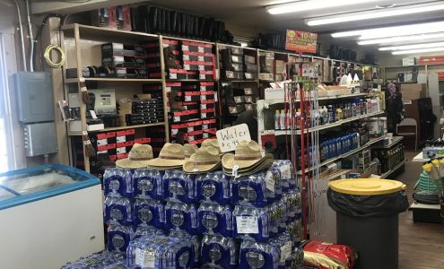 THE BARKSDALE STORE Sandersville