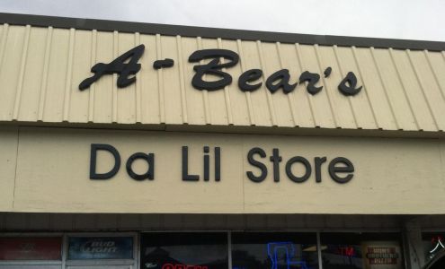 A Bears Da Lil Store Galliano