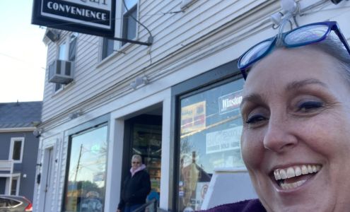 Mills Market Farmington