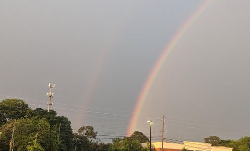 T & R Grocery Empire