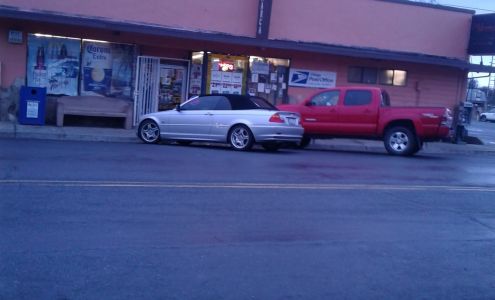 La Monarca Market Lower Lake