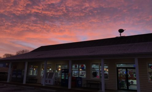 Redwood Express Mart