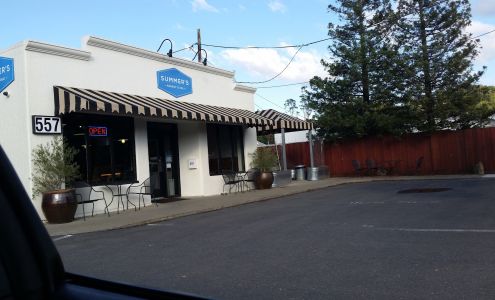 Summer's Market & Deli