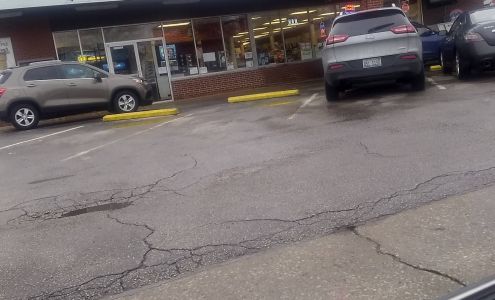 Hit-N-Run Food Stores Granite City