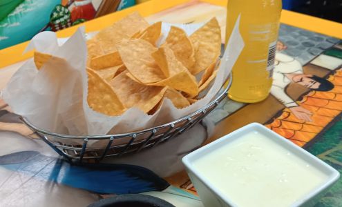 Super Mercado Morales Seymour