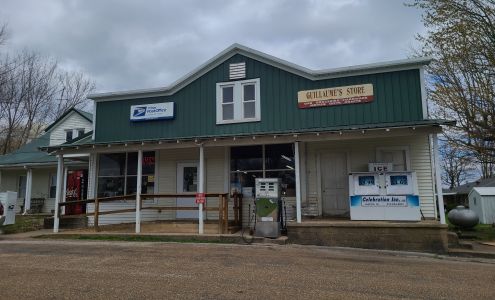 Guillaume's Store Leopold