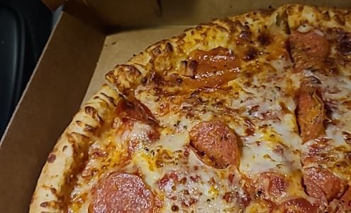 Indy Mart Gas Valero / Hunt Brothers Pizza / Charley Bigg's Chicken