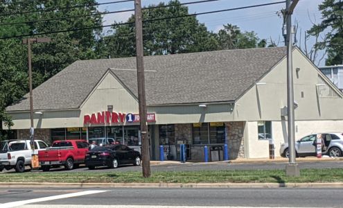 pantry 1 food mart newfield Newfield