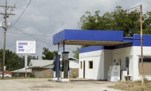 Coyote One Stop Richland Springs
