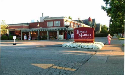 Restaurant at Buehler's Towne Market Cafe