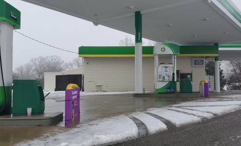 Country Club Market McMinnville