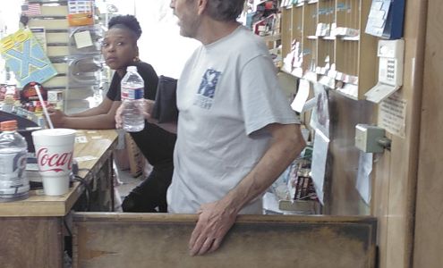 Leo's Stop-N-Save Schulenburg