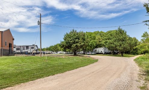 Happy Joy Acres - RV Park Oskaloosa