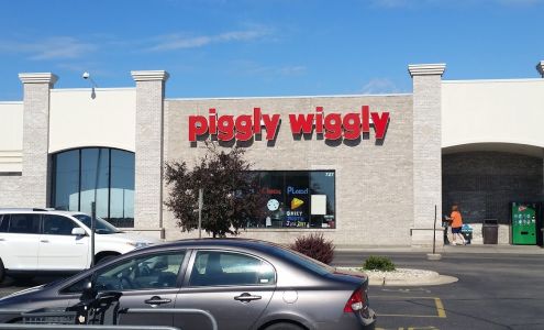 Cowley's Piggly Wiggly Milton