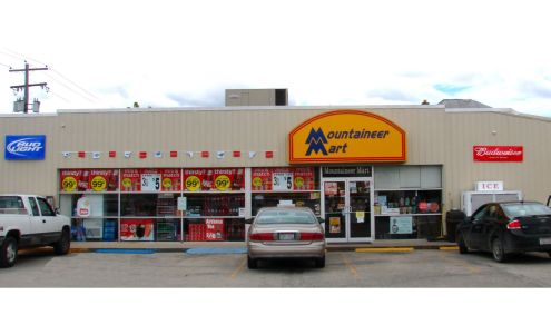 Mountaineer Mart Elkins