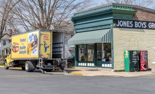 Jones Boy's Market Ashland