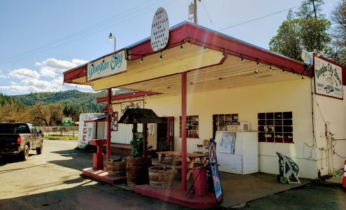 Douglas City Store Douglas City
