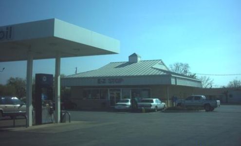 E-Z Stop Floresville