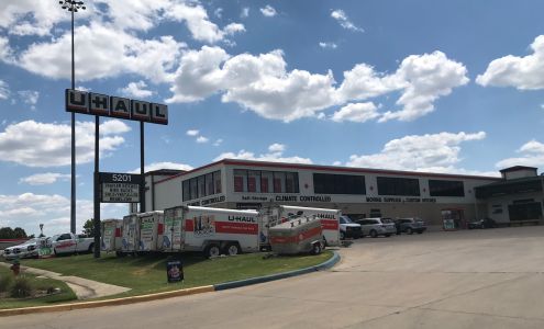 U-Haul Moving & Storage of Haltom City E