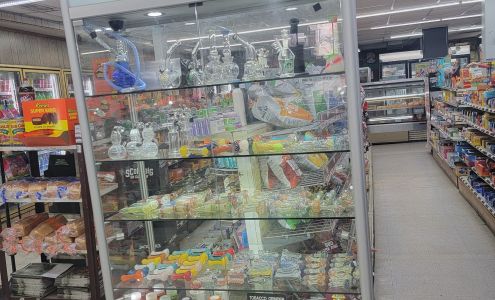 Breeden & Withers Grocery Yosemite